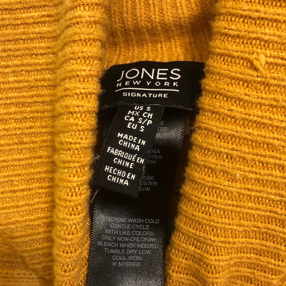 Jones New York Golden Ribbed Turtleneck Sweater - Picture 3 of 3